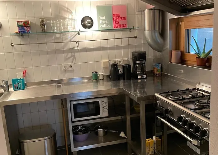 Cozy In A Great Location