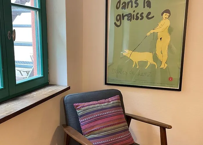 Cozy In A Great Location